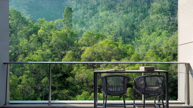 界临海揽山售楼处发布书写豪宅新篇章开元棋牌网站◕‿-｡热搜好房｜新世(图4)